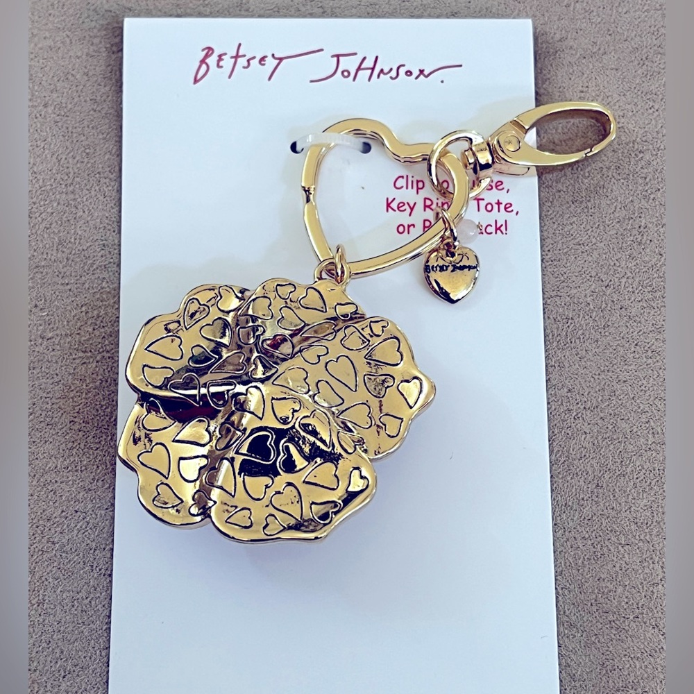 Betsey Johnson Pink Flower Handbag Charm / Keychain - Picture 6 of 7